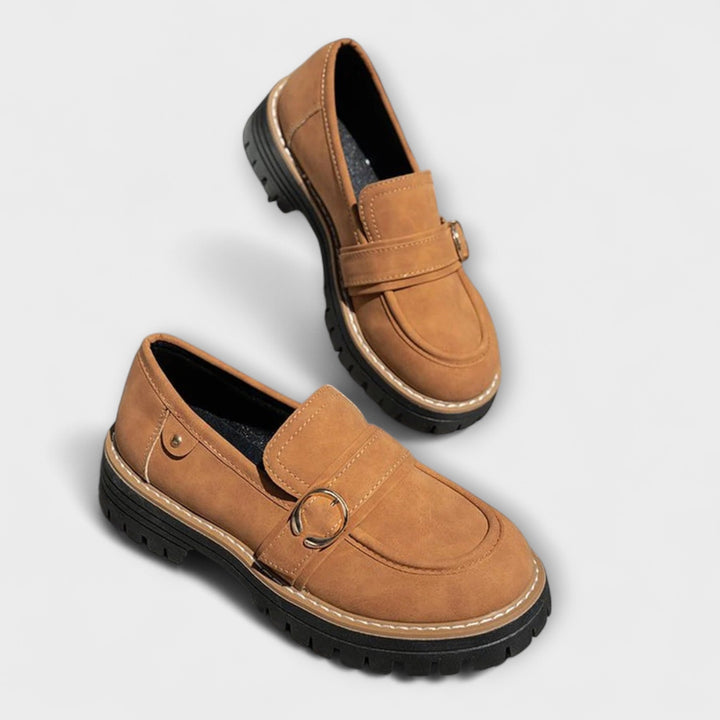 Casual Moccasins With A Rounded Toe