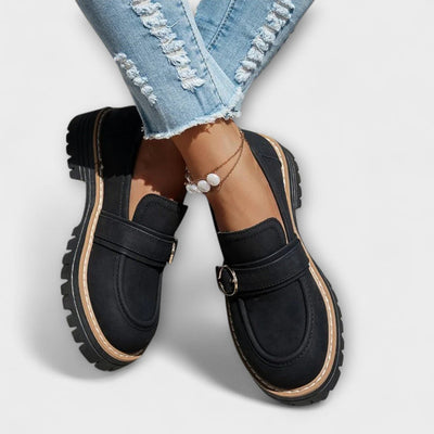 Casual Moccasins With A Rounded Toe