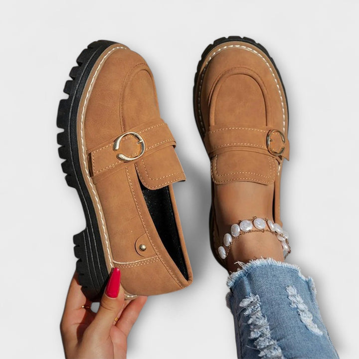 Casual Moccasins With A Rounded Toe