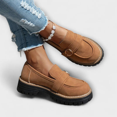 Casual Moccasins With A Rounded Toe