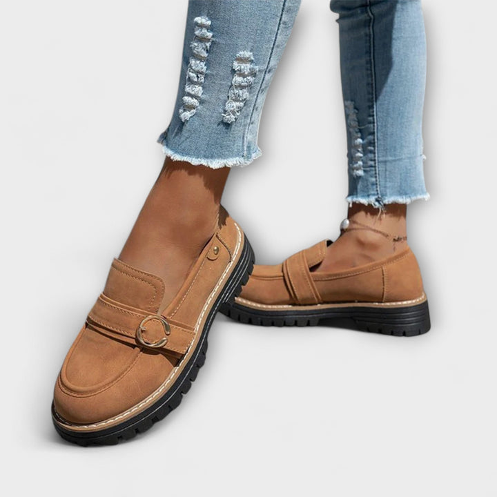 Casual Moccasins With A Rounded Toe